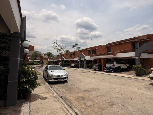 #323956 - Townhouse para Venta en  Naguanagua - G