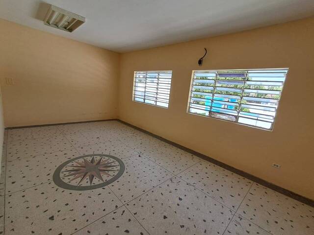 Local / Casa Comercial para Alquiler en Valencia - 4