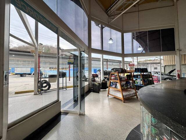 #324175 - Local / Casa Comercial para Venta en Guacara - G