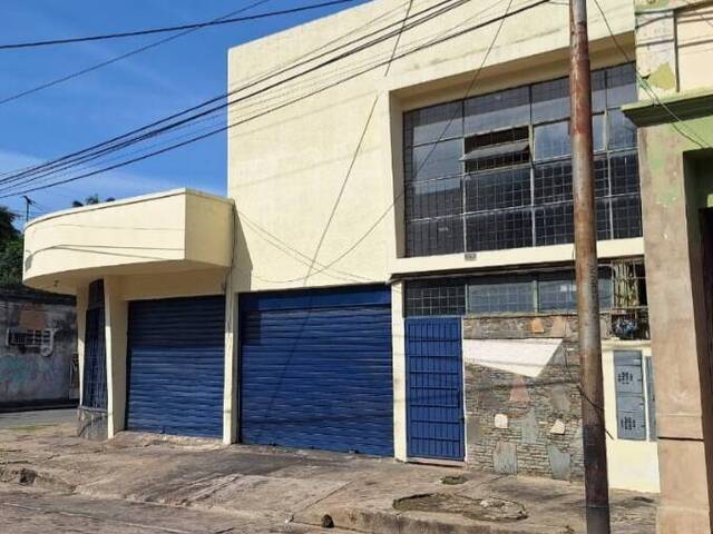 Local / Casa Comercial para Alquiler en Valencia - 2