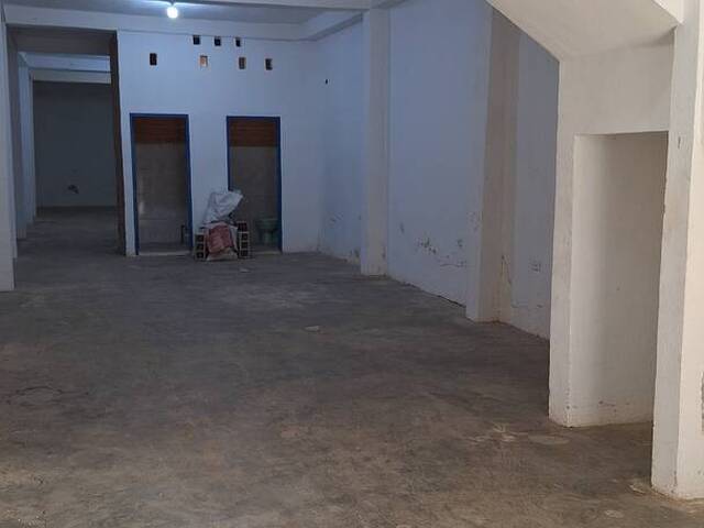 #30417 - Local / Casa Comercial para Alquiler en Valencia - G