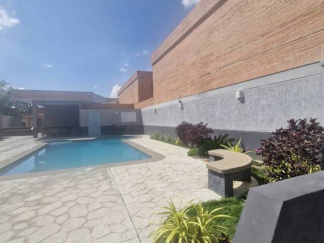 #324711 - Casa para Venta en San Diego - G