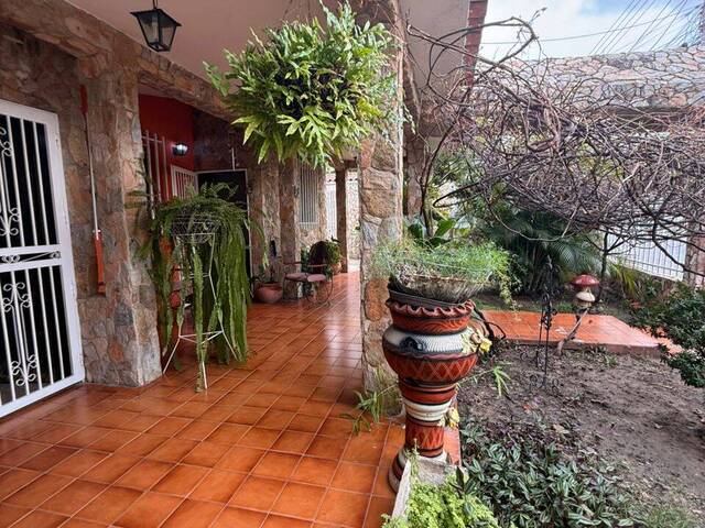 #324903 - Casa para Venta en Guacara - G - 2