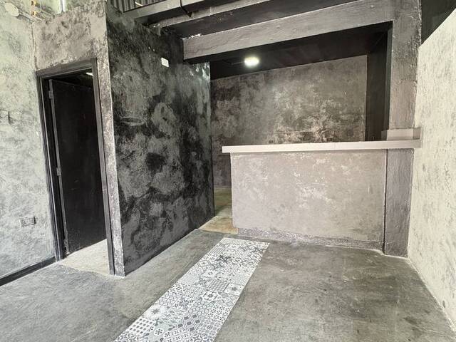 Local / Casa Comercial para Alquiler en Valencia - 5