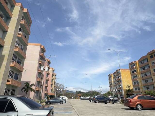 #325300 - Apartamento para Venta en San Diego - G