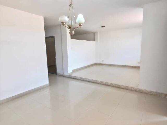 Townhouse para Venta en Valencia - 3