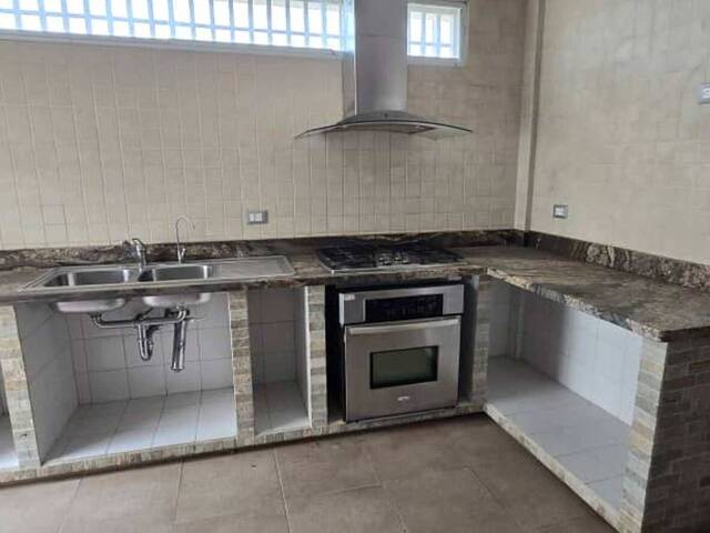 Casa para Venta en Valencia - 3