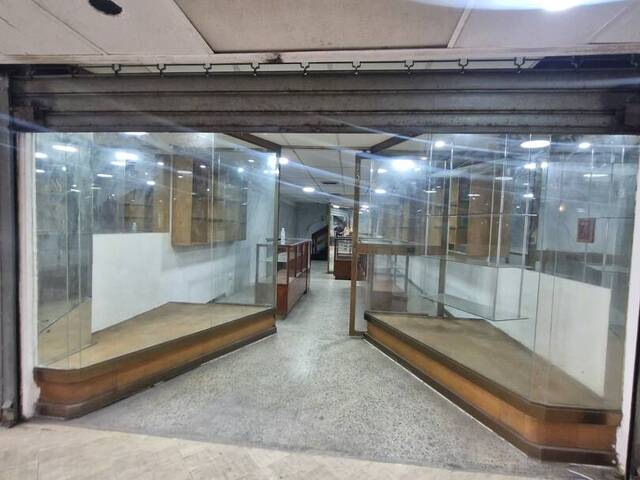 Local / Casa Comercial para Alquiler en Valencia - 2