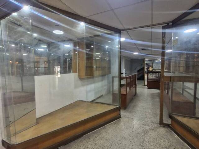 Local / Casa Comercial para Alquiler en Valencia - 3