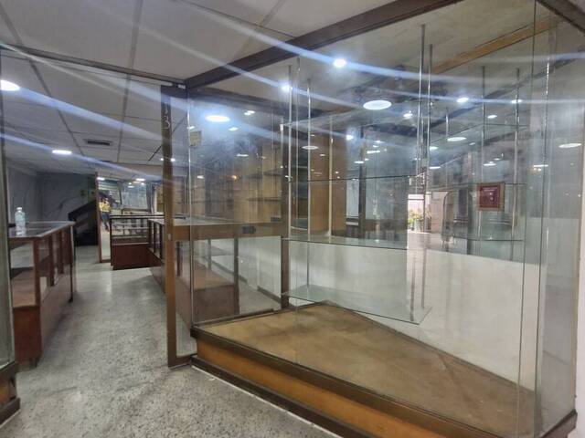 Local / Casa Comercial para Alquiler en Valencia - 4