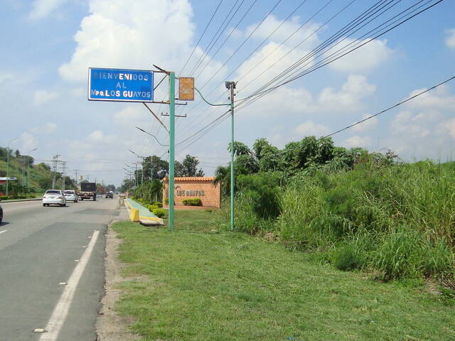 Venta en Zona Industrial El Tigre - Guacara