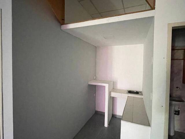 Local / Casa Comercial para Alquiler en Valencia - 5