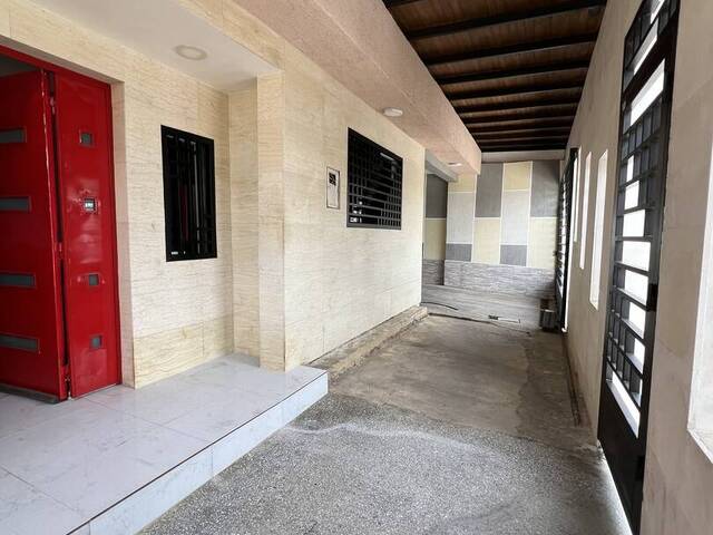 #30785 - Casa para Venta en Valencia - G