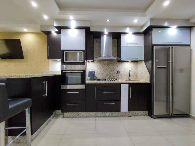 Apartamento para Alquiler en  Naguanagua - 5