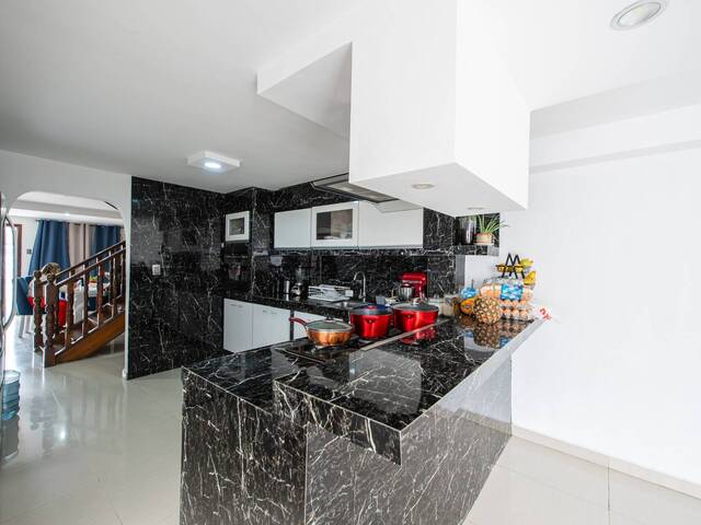 #327698 - Casa para Venta en San Diego - G