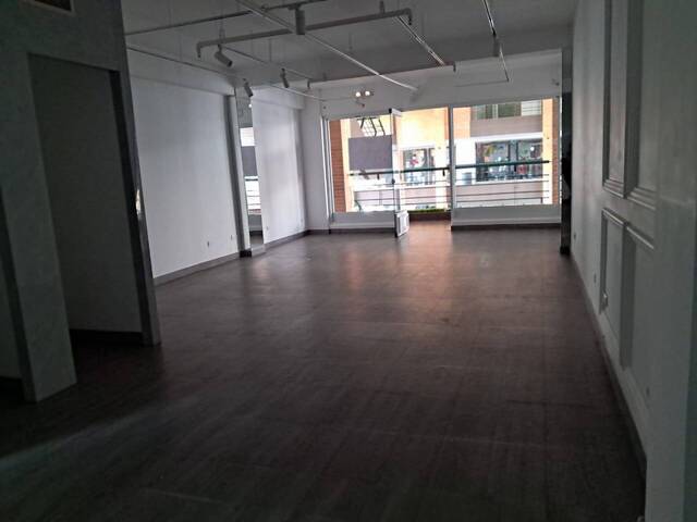 Local / Casa Comercial para Alquiler en Valencia - 4