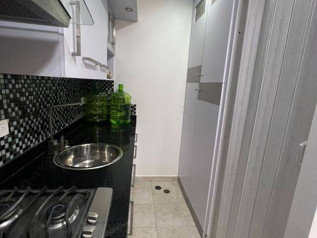 Apartamento para Alquiler en  Naguanagua - 5