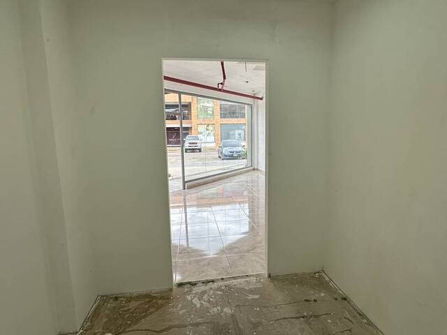 Local / Casa Comercial para Venta en San Diego - 4