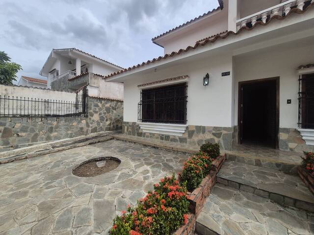 #30895 - Casa para Venta en Valencia - G