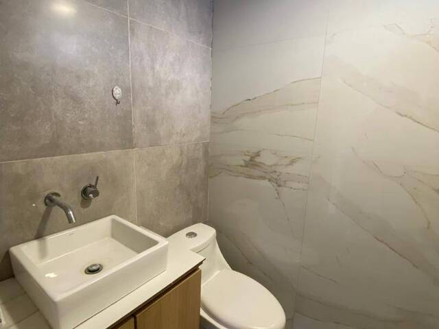 #328584 - Local / Casa Comercial para Alquiler en Valencia - G
