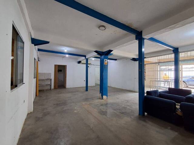 Local / Casa Comercial para Alquiler en Naguanagua - 4