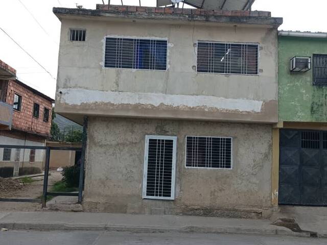  en  - 