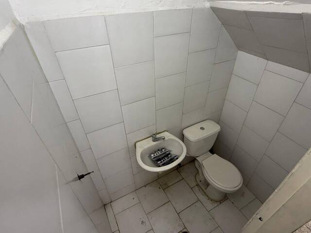 Local / Casa Comercial para Alquiler en Valencia - 4