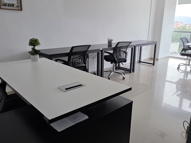 Oficina para Alquiler en  Naguanagua - 2