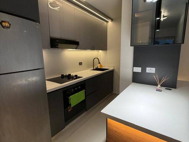 Apartamento para Alquiler en Valencia - 2