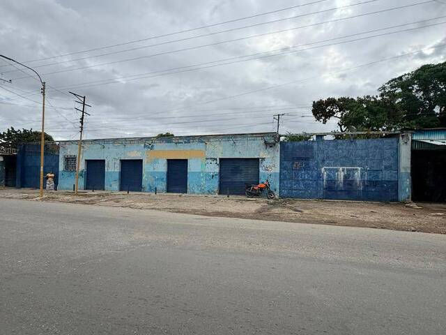 Terreno para Venta en Valencia - 2