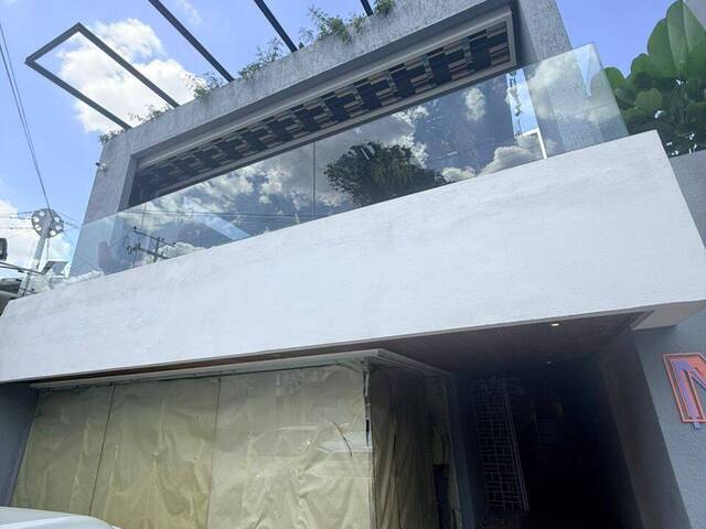 Local / Casa Comercial para Alquiler en Valencia - 2