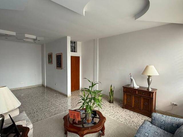 Casa para Venta en Valencia - 3