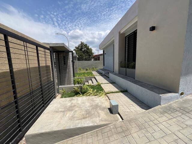 Casa para Venta en Valencia - 2