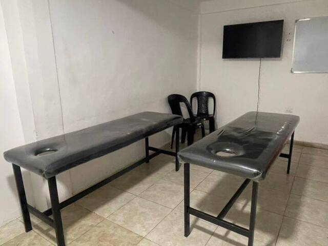 Local / Casa Comercial para Venta en San Diego - 2