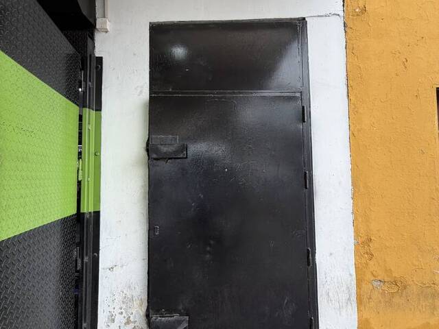 Local / Casa Comercial para Alquiler en Valencia - 2