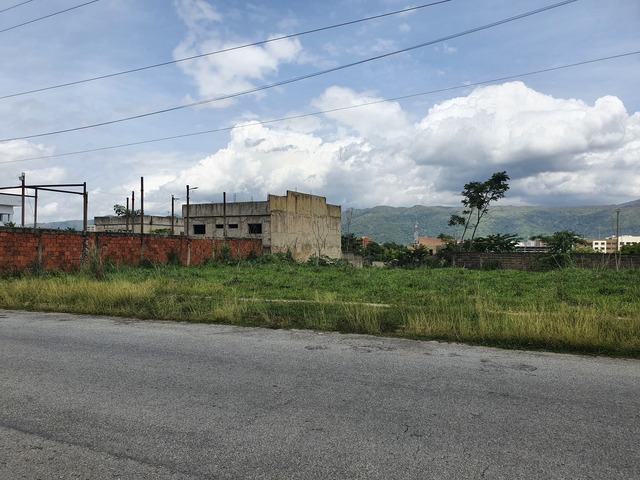 Terreno para Venta en  Naguanagua - 2