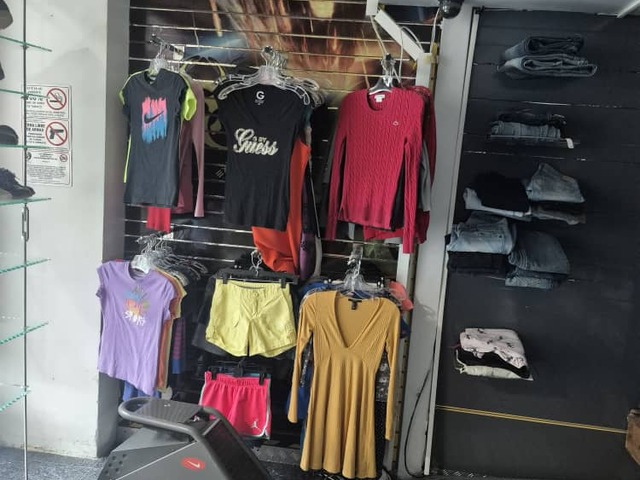 Local / Casa Comercial para Venta en  Naguanagua - 5