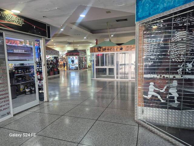 Local / Casa Comercial para Venta en San Diego - 2