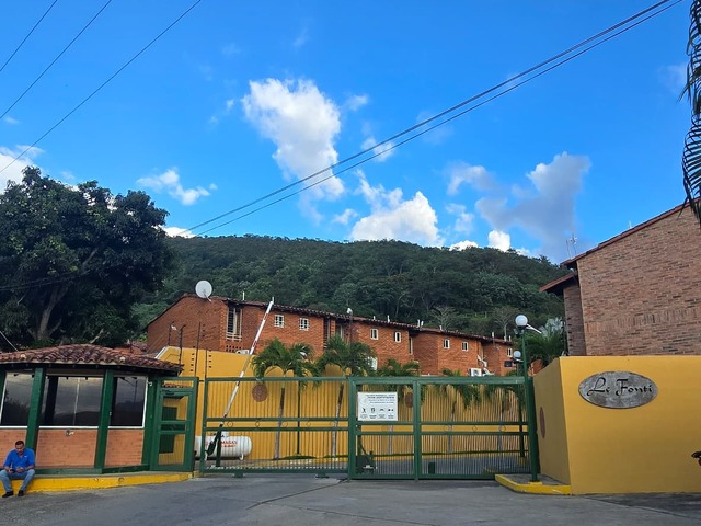 #331487 - Townhouse para Alquiler en  Naguanagua - G - 1
