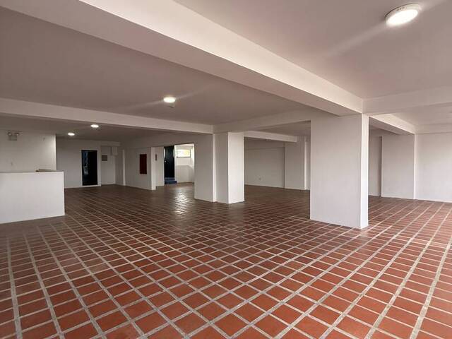 Local / Casa Comercial para Alquiler en Valencia - 2