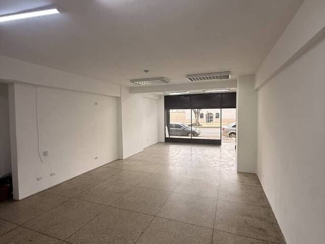 Local / Casa Comercial para Alquiler en Valencia - 2
