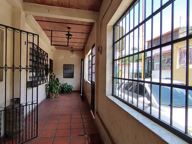 Casa para Venta en Valencia - 2