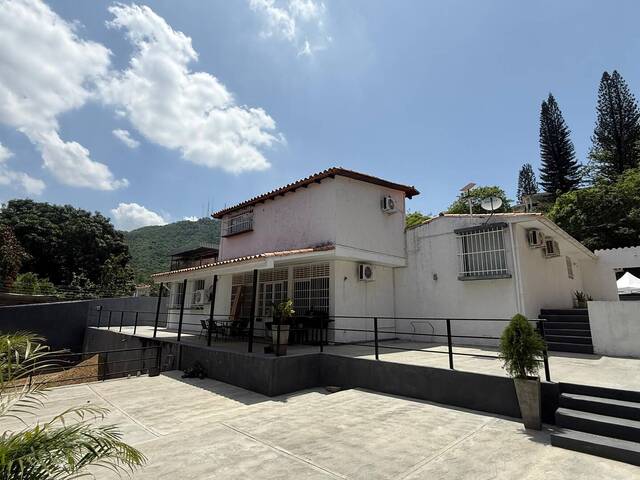 Venta en Lomas del Este - Valencia