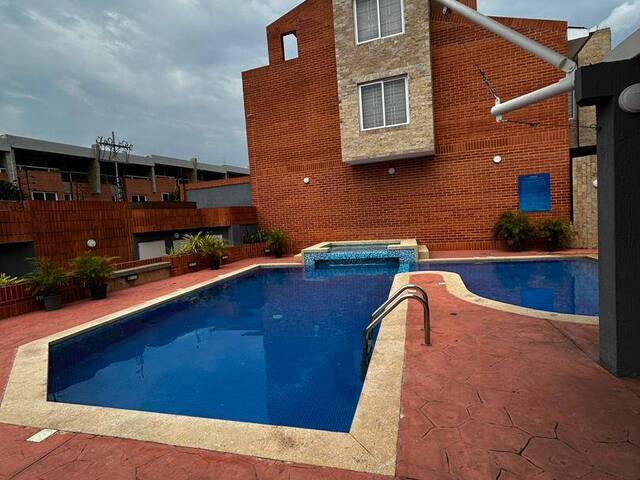 #31375 - Townhouse para Venta en Valencia - G - 1
