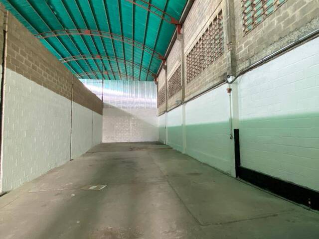 Venta en Av. Lisandro Alvarado - Valencia