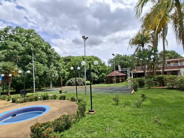 #329792 - Casa para Venta en Tocuyito - G - 3