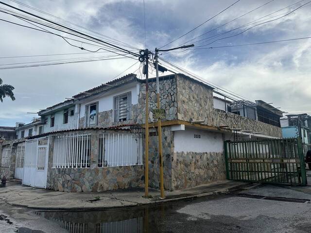 Casa para Venta en Valencia - 3