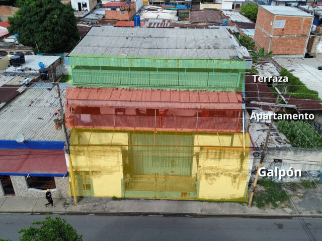 Galpón para Venta en Valencia - 2