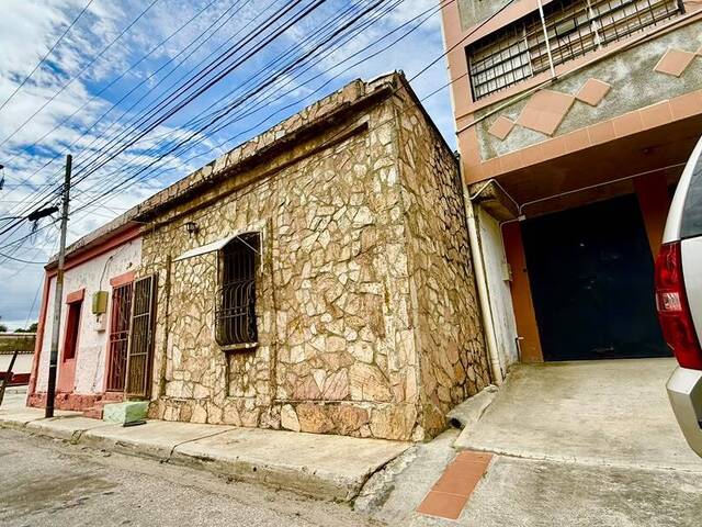 Casa para Venta en Valencia - 2