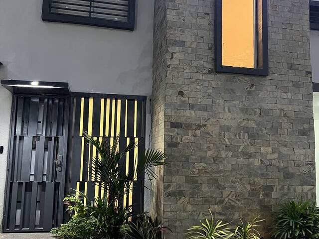Townhouse para Venta en Valencia - 2